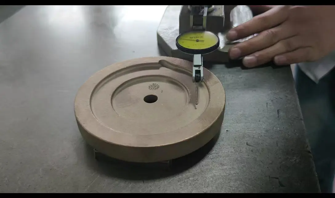 Bearing support plate