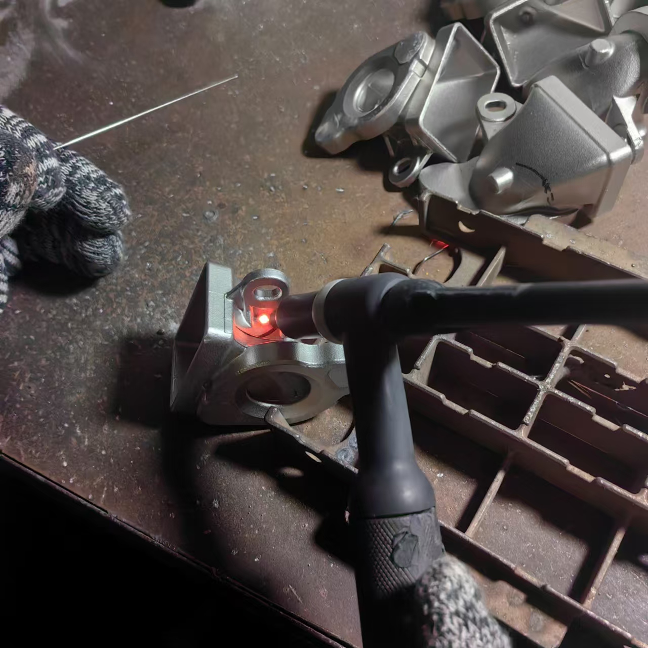 How Stainless Steel Investment Castings Enhance Train Durability