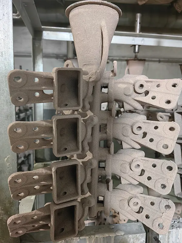 Analysis and countermeasures of mould casting defects related to mould shell-2